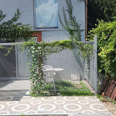 Lugones Apartment เอเซย์ซา ภายนอก รูปภาพ