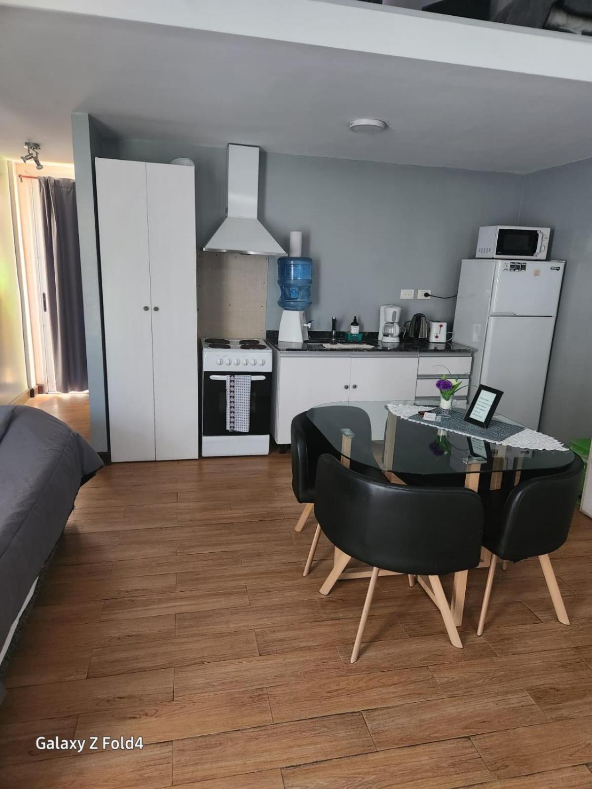 Lugones Apartment เอเซย์ซา ภายนอก รูปภาพ
