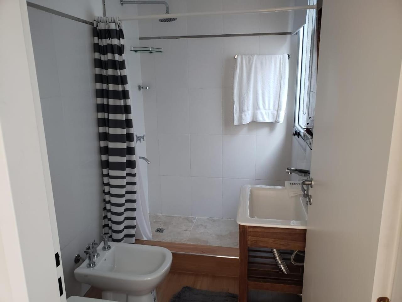 Lugones Apartment เอเซย์ซา ภายนอก รูปภาพ